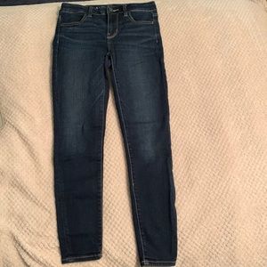 American Eagle skinny jeans